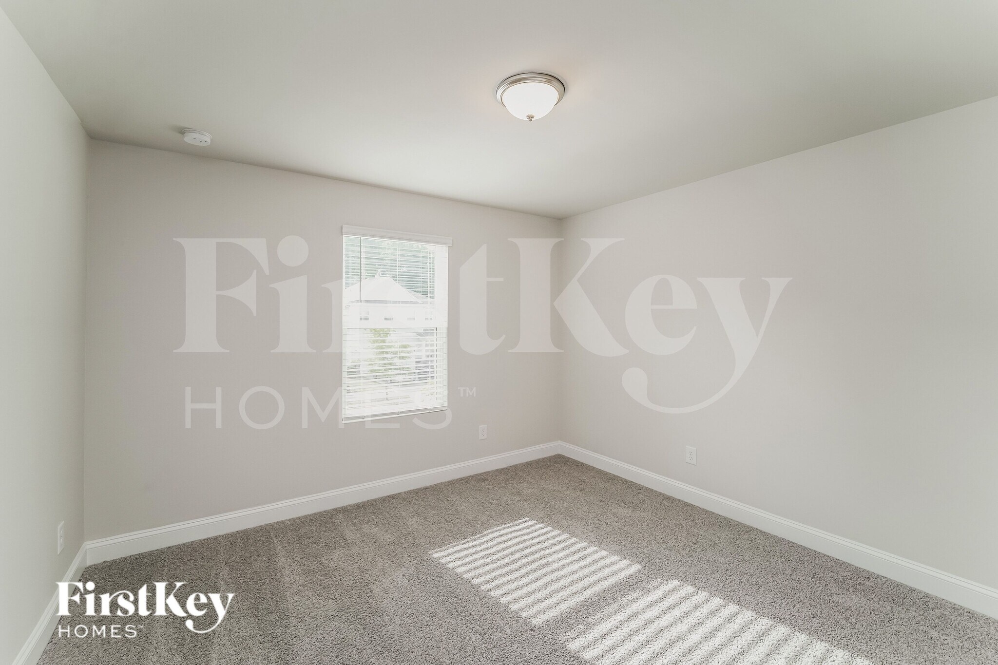 Building Photo - 2823 Curbstone Ln