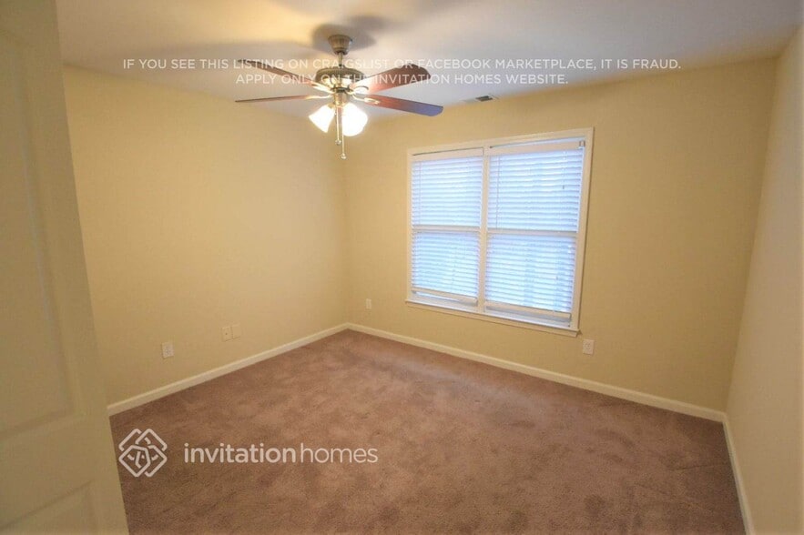 Building Photo - 4360 Riverlake Way
