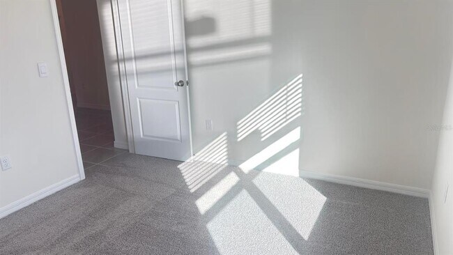 Building Photo - 914 Princess Sabal Pt