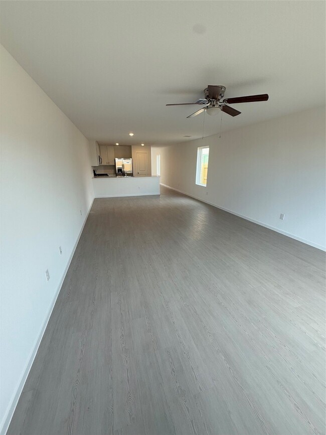 Building Photo - 6810 Date Palm Dr