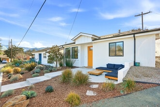 Building Photo - 259 Almond St