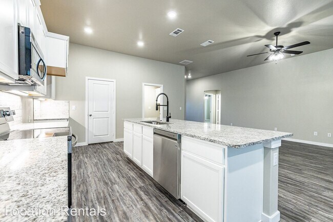 Building Photo - 4 br, 2 bath House - 7528 98th Place