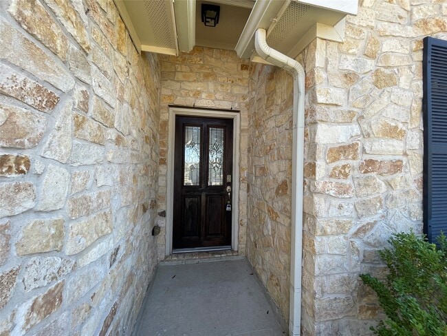 Building Photo - 12010 Ramla Place Trail