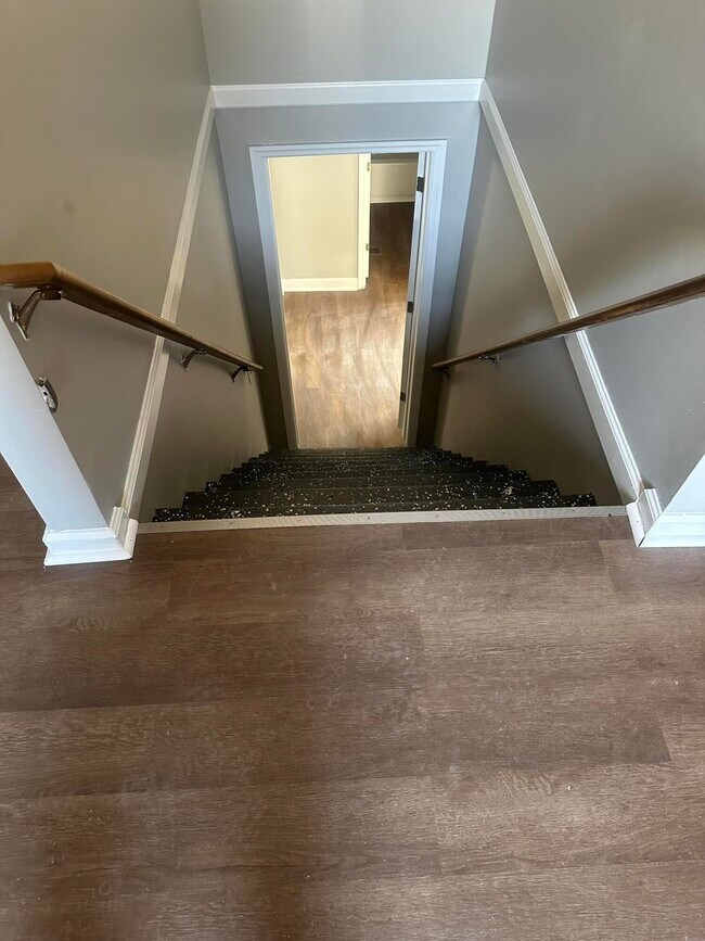 Building Photo - 1105 Sparks Rd