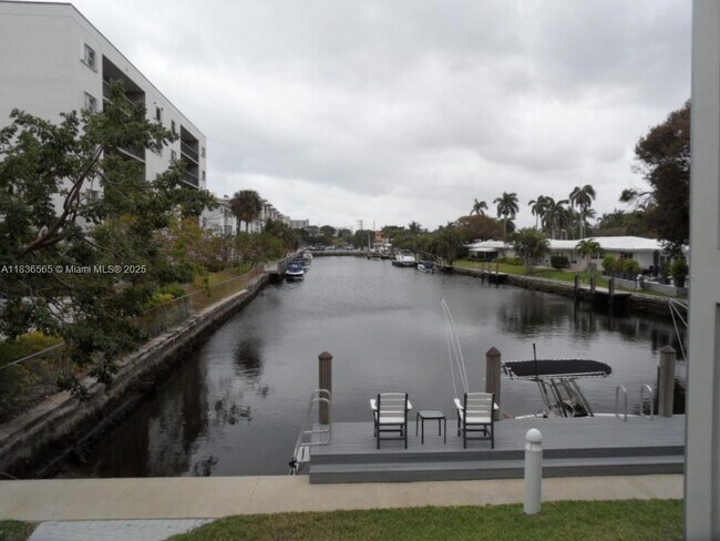 Building Photo - 1439 S Ocean Blvd