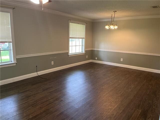 Building Photo - 504 Gardenia St