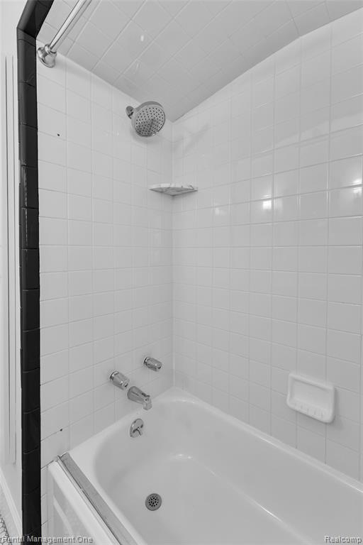 Building Photo - 2711 Dorchester Rd