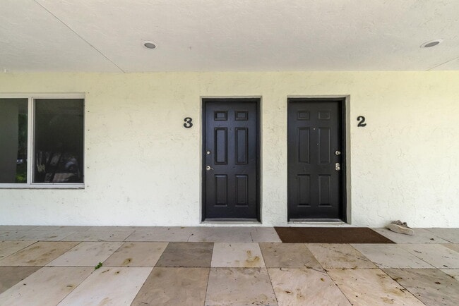 Building Photo - 4338 Forest Rd