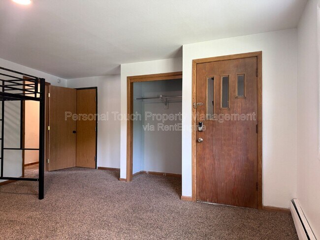 Building Photo - 1824 14th St S