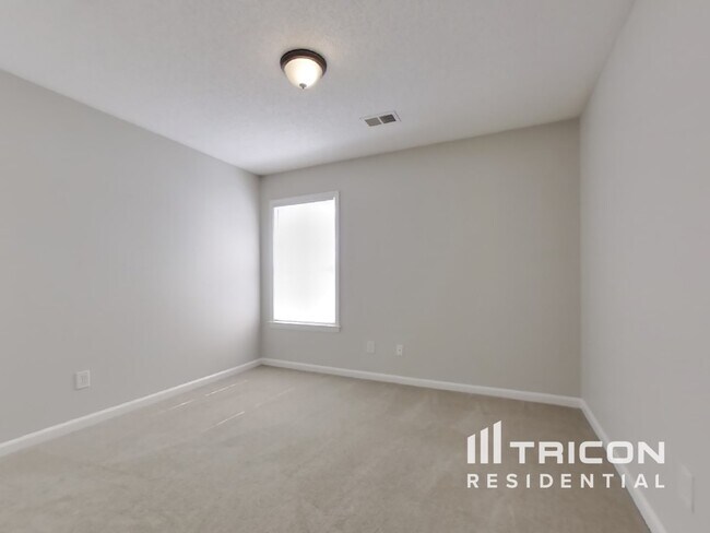 Building Photo - 4495 Feather Way