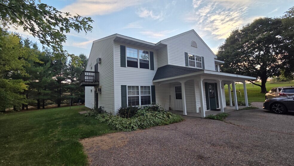 Building Photo - 433 Clinton Ct