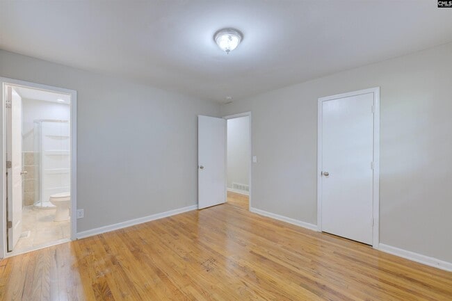 Building Photo - 2019 Haverford Cir