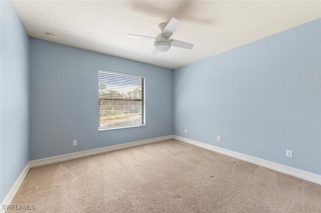 Building Photo - 9472 River Otter Dr