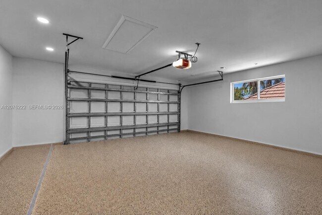 Building Photo - 101 SW 75th Ave