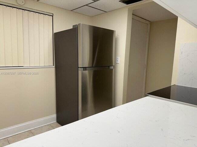 Building Photo - 8730 SW 133rd Avenue Rd