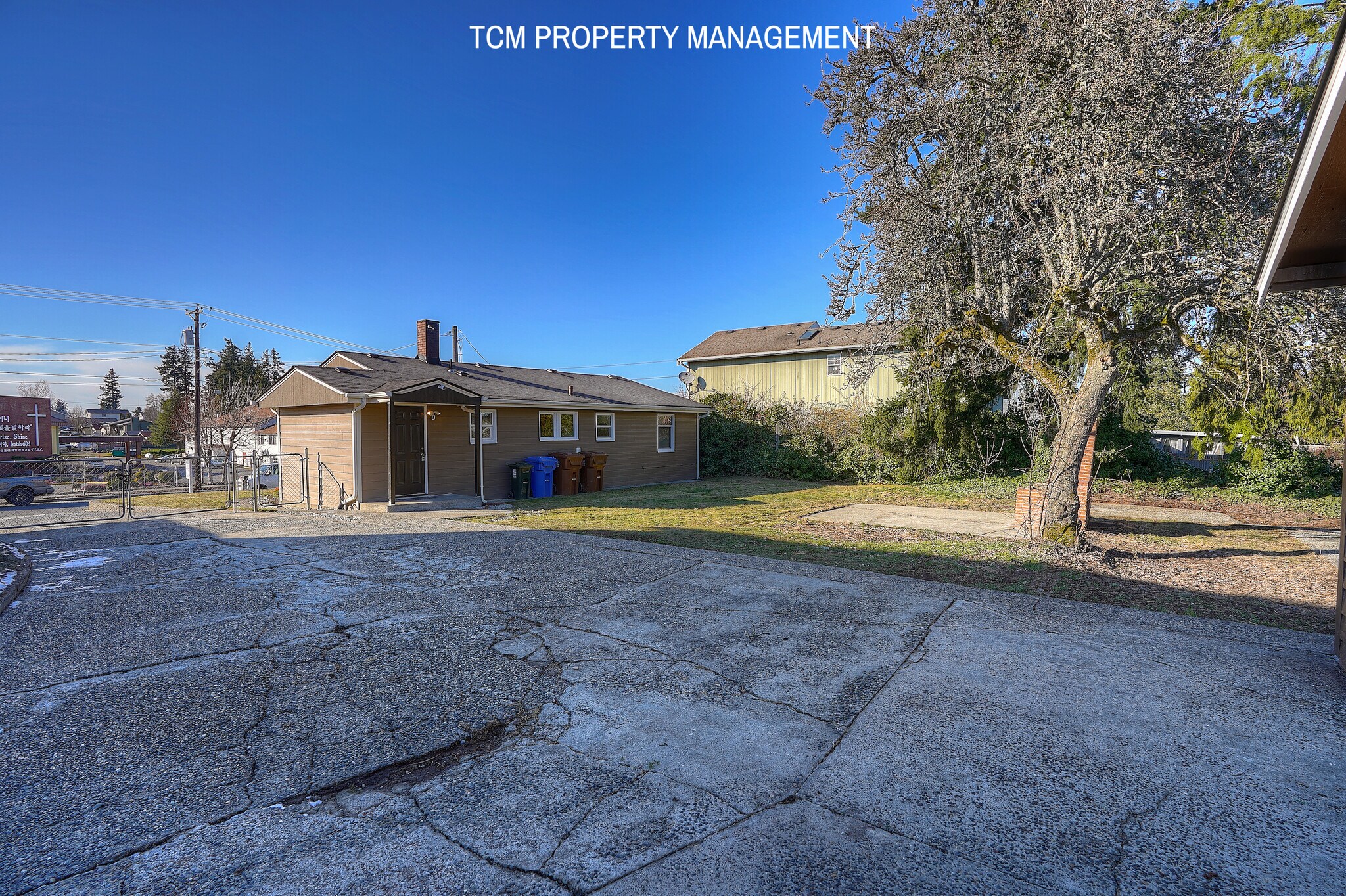 Building Photo - 8437 S M St