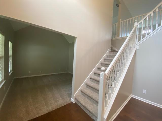 Building Photo - 418 Silverleaf Ln