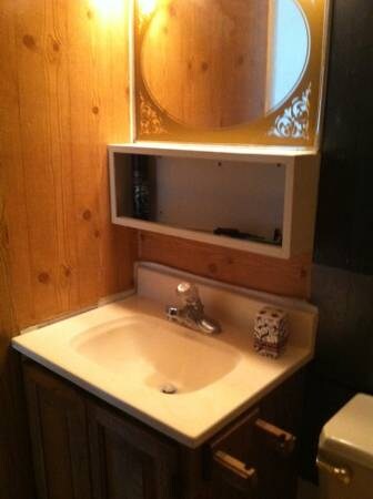 Building Photo - 4192 Division Hwy