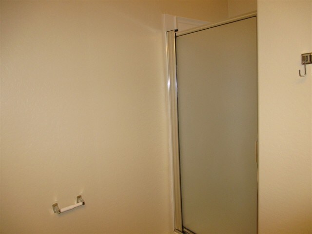 Building Photo - 7242 W St Charles Ave