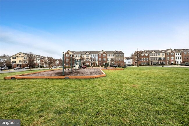 Building Photo - 507 Flameflower Terrace SE