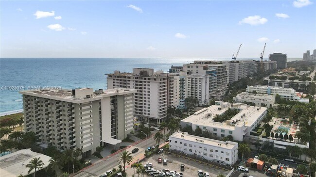 Building Photo - 9273 Collins Ave