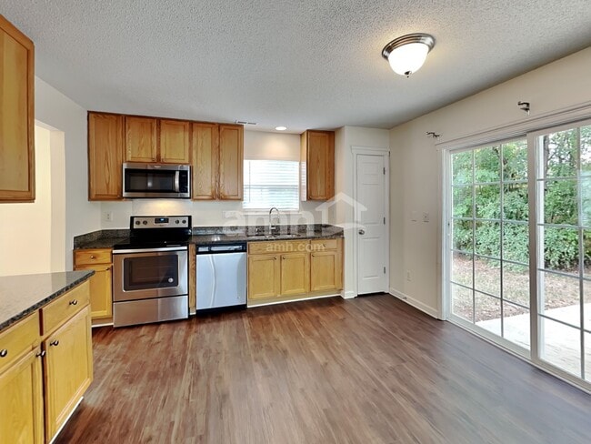 Building Photo - 4533 Hyperion Court