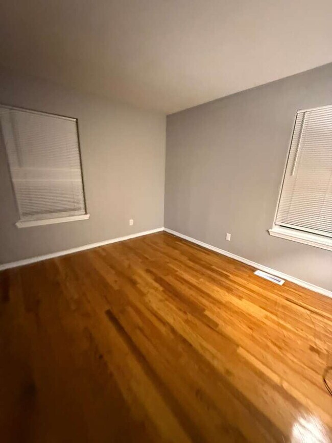 Building Photo - 12352 Santa Maria Dr