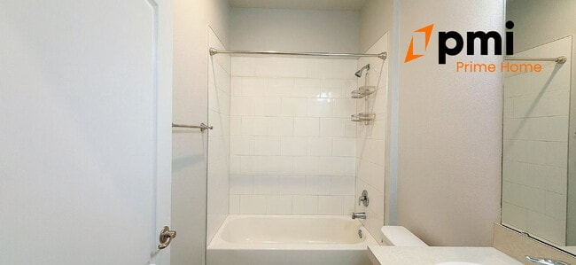 Building Photo - 17948 Passionflower Cir