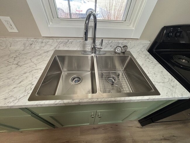 Building Photo - 224 Spring Creek Law Rd