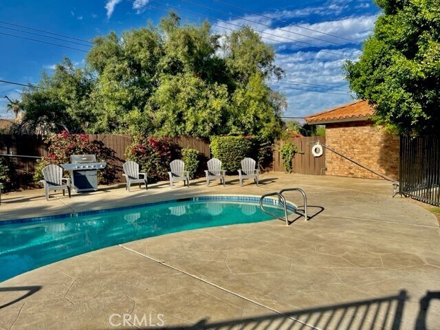 Building Photo - 79400 Ave 42