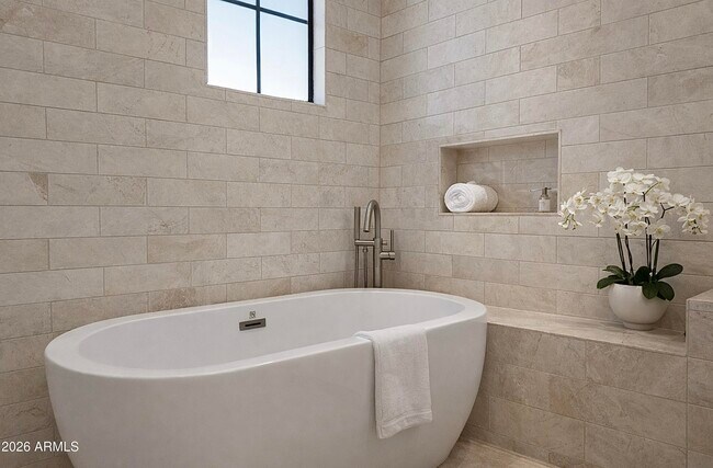 Building Photo - 10757 N 74th St