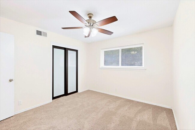 Building Photo - 3BR/2BA North Richland Hills Home with Updated Finishes