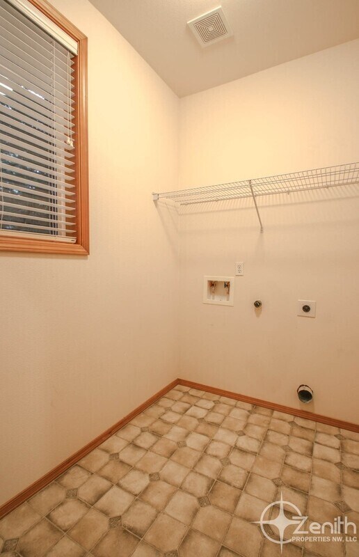 Building Photo - 5408 P St