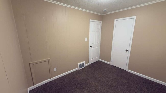 Building Photo - 8661 Fielding St