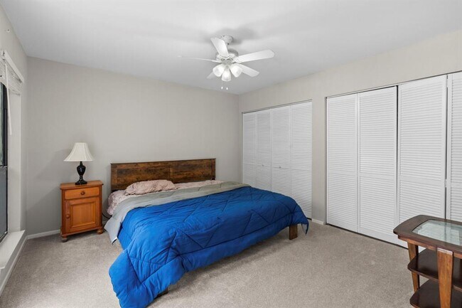Building Photo - 13 Casa Verde St