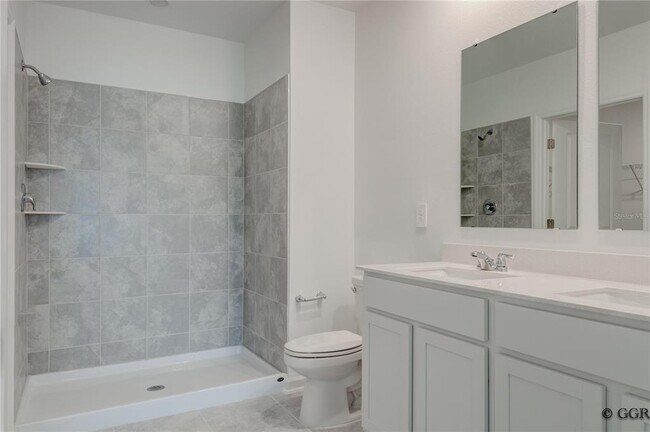 Building Photo - 4975 Worchester Dr