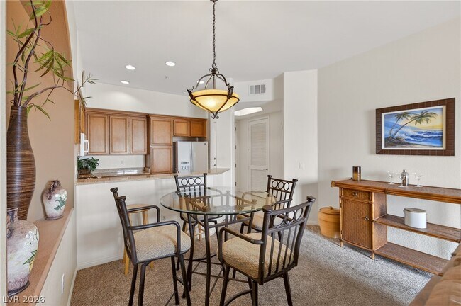 Building Photo - 62 E Serene Ave