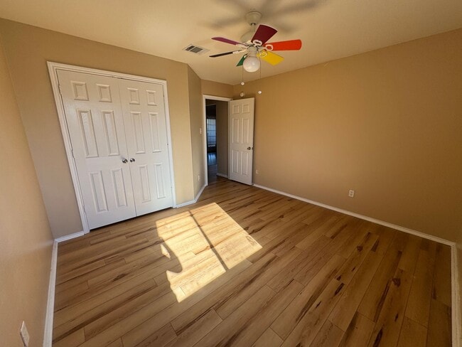 Building Photo - 5600 Lions Gate Ln