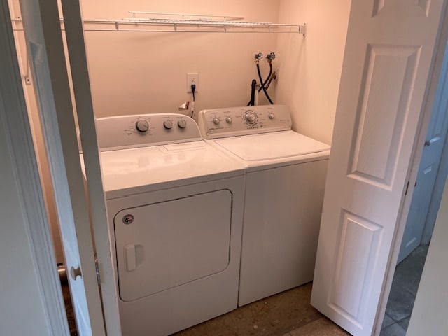 Building Photo - 12125 Sweet Briar Rd