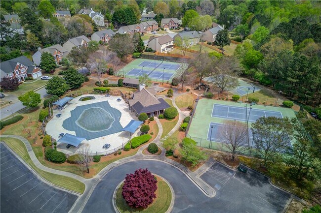 Building Photo - 5135 Amberden Hall Dr