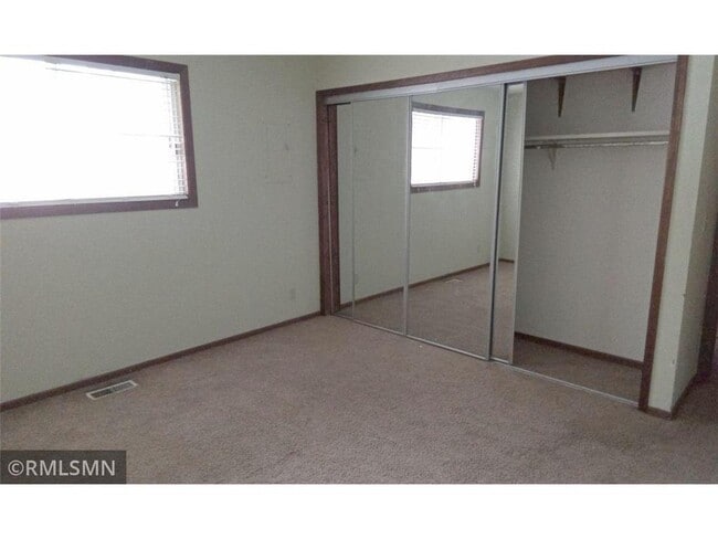 Building Photo - 2323 W Territorial Rd