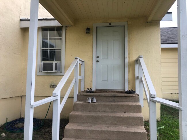 Building Photo - 2903 N U.S. Hwy 281