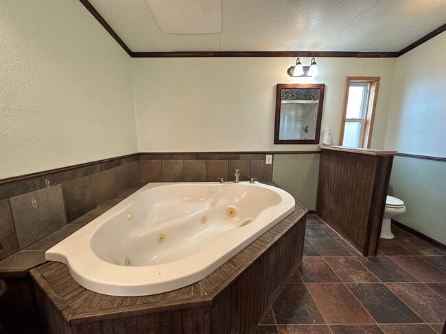 Building Photo - 3 Bedroom 2 Bathroom Double-Wide for Rent in Bloomfield