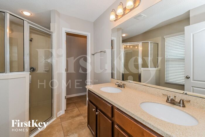 Building Photo - 181 Wild Plum Ct