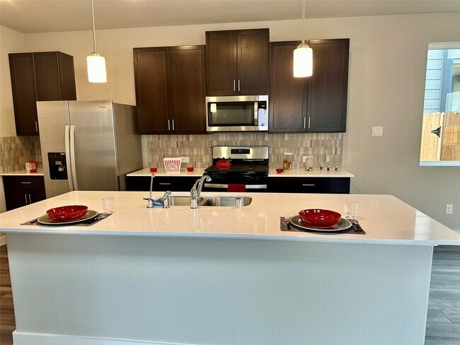 Building Photo - 3121 Moontide Ln