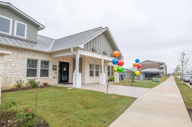 Building Photo - 1650 Harris Hill Rd