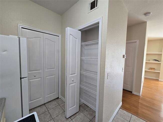 Building Photo - 2729 Maitland Crossing Way