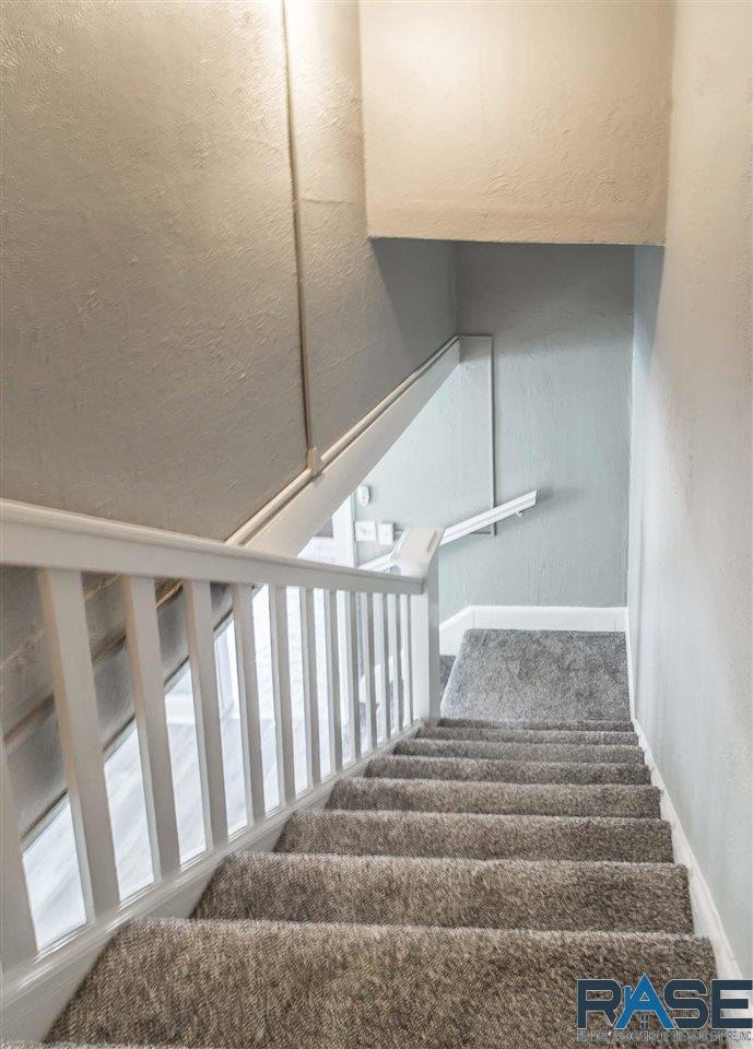 Stairs - 926 N Walts Ave