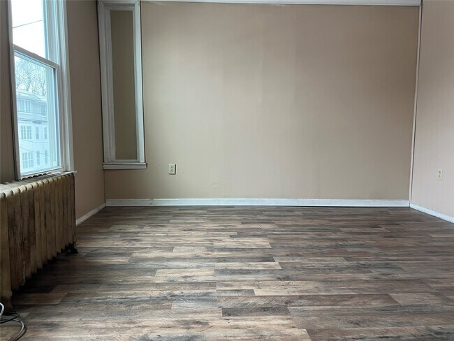 Building Photo - 36 Fayette St