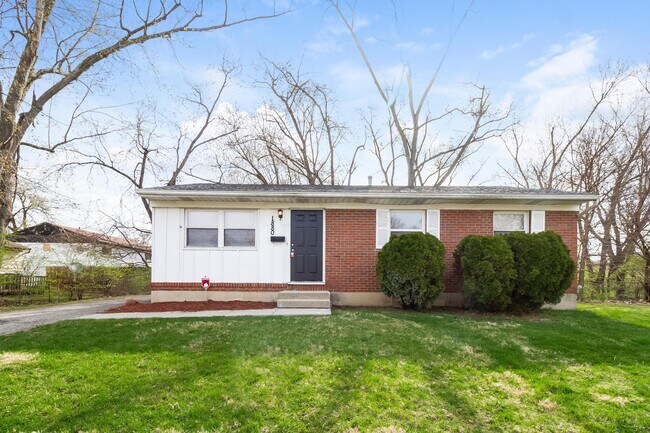 Primary Photo - 1880 Queensrowe Pl